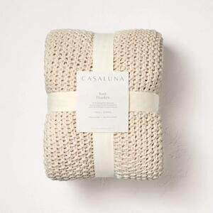 Full/Queen Chunky Knit Bed Blanket Natural - Casaluna